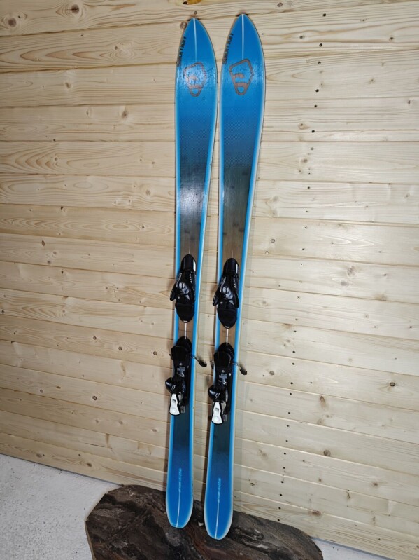 LYŽE SALOMON BBR 8.9 VSHAPE 177CM